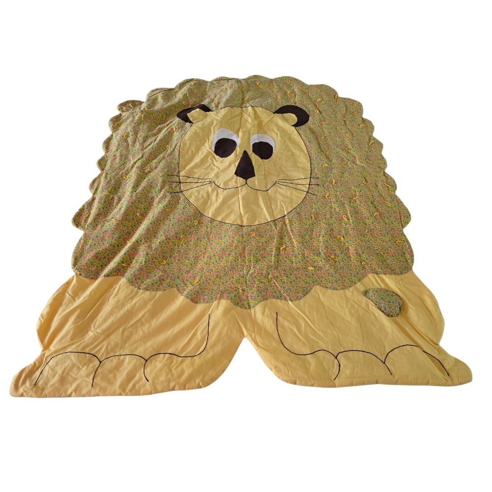 Vintage Lion Baby ‎ Quilt Stitched Handmade Throw Yellow Wall Art 39x48"